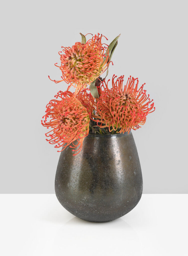 Balloon-Glass-Vase-Votive-Holder-GL4426B_Mag-View236559